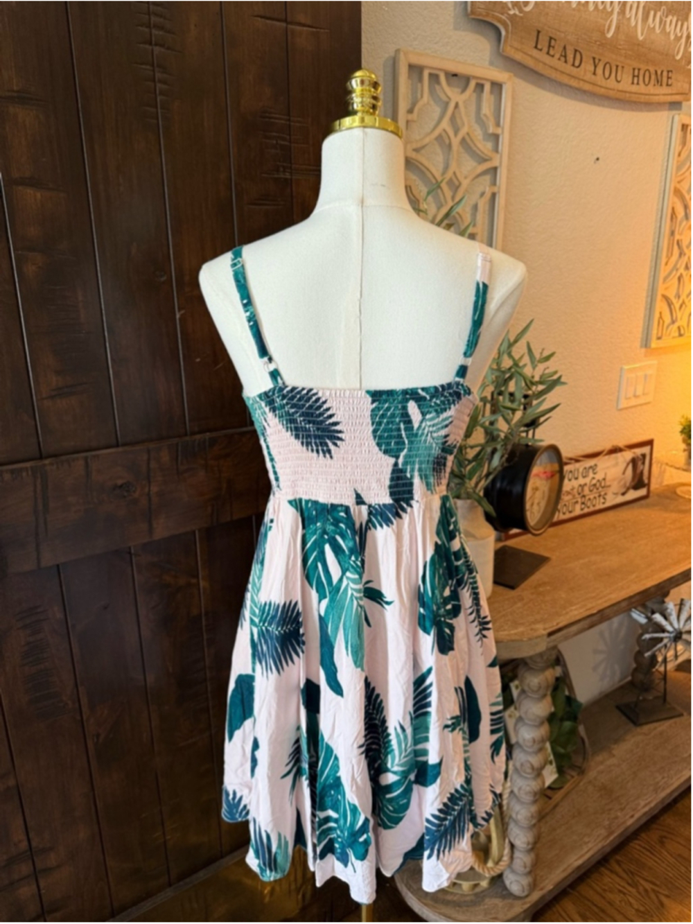 Old Navy Light Pink Tropical Floral Sundress XL Boho Summer Maxi Vacation Dress - Picture 3 of 4